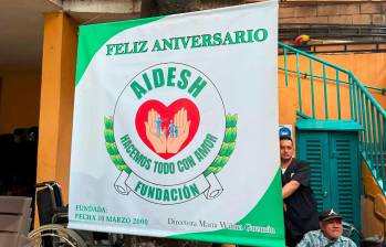 La sede de la Fundación Aidesh, en el Barrio Antioquia, tiene su sede en una casa que les donaron sin documentación y esta situación está a punto de dejarlos sin un techo. FOTO: CORTESÍA