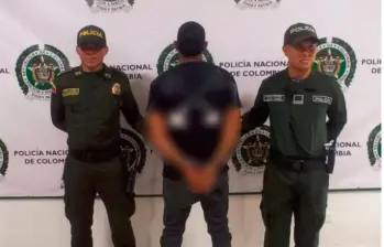 Este es el hombre que deberá responder en Panamá por la destrucción de los recursos ambientales en el vecino país. FOTO: CORTESÍA POLICÍA URABÁ