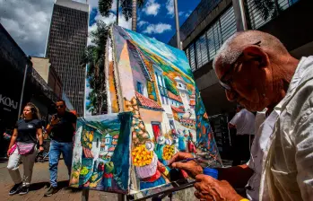 Junín será uno de los escenarios de la vigésimo segunda edición de Caminá pa’l Centro, que se llevará a cabo del 26 al 29 de noviembre. El énfasis estará puesto en los otros rostros de Medellín FOTO: Julio Herrera 