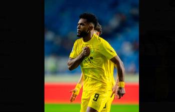 El colombiano Miguel Ángel Borja celebra su primer gol con el Al-Wasl en la Liga de Arabia. FOTO TOMADA X @AlWaslSC