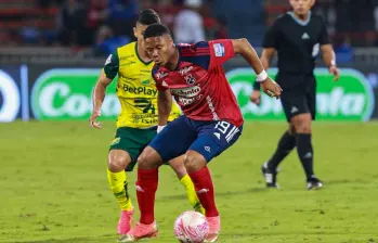 Yairo Moreno quien jugó en Medellín y Envigado, suena para ser el primer refuerzo de Santa Fe con miras a la Liga Betplay-2. FOTO MANUEL SALDARRIAGA 