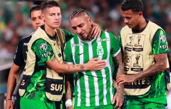 Cristian “Chicho” Arango salió entre lágrimas del partido frente a Millonarios. Los exámenes confirmaron la gravedad de su lesión y se suma a la larga lista de lesionados del club. FOTO camilo suárez 