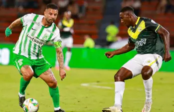 Edwin Cardona titular con Atlético Nacional en el Centenario, en el duelo de vuelta por los octavos de final de la Copa Betplay, ante el Deportes Quindío. FOTO MANUEL SALDARRIAGA