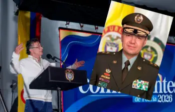 El presidente Gustavo Petro anunció que pidió el retiro del general Edwin Urrego Pedraza. FOTOS: CORTESÍA DE PRESIDENCIA Y POLICÍA.