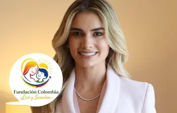 Ana Lucía Pineda, primera dama y representante legal de la Fundación Colombia Luz y Sonrisas, asumió la coordinación de las donaciones tras el terremoto del 10 de agosto. FOTO: Redes sociales, Ana Lucia Pineda, Fundación Luz y Sonrisas.