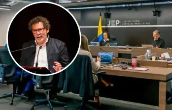 En la imagen, a la izquierda, Pastor Alape, excomandante de las extintas FARC y hoy dirigente del partido Comunes. Foto: Colprensa
