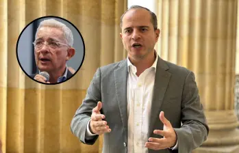 Juan Espinal, oriundo de Jericó, es abogado. Preside este año la Comisión V del Senado en temas de energía y medio ambiente. FOTO: Colprensa