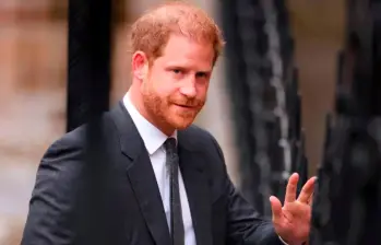 El príncipe Harry se alejó de la familia real desde 2020, cuando decidió mudarse a California, Estados Unidos, con su esposa Meghan Markle, y sus hijos. FOTO: Getty
