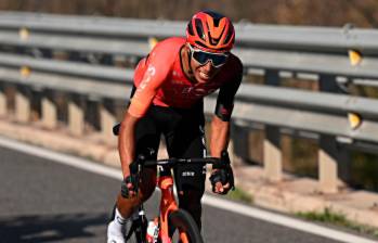 Egan Bernal, de 28 años de edad, ya suma dos títulos en dos grandes vueltas del pedal, Tour de Francia y Giro de Italia. FOTO X-AFP