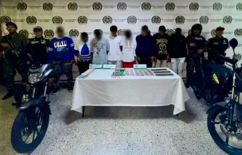 Los capturados fueron enviados a la cárcel y enfrentan delitos por concierto para delinquir y uso de menores para comisión de delitos. FOTO: CORTESÍA