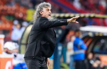 El entrenador antioqueño Leonel Álvarez sigue siendo una de las opciones más claras para llegar al banco del Independiente Medellín. FOTO MANUEL SALDARRIAGA 