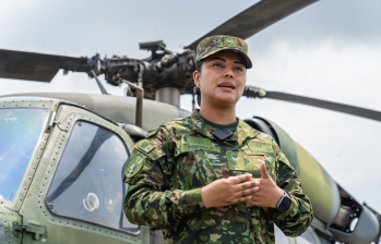 Fuerzas Militares de Colombia solo tiene una mujer tripulante de los Black Hawk 