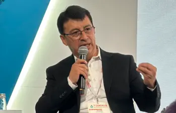 El senador Richard Fuelantala fue sancionado por AICO por no acatar las directrices del Gobierno, quedando en duda su participación en la votación. FOTO: X @FuelantalaR