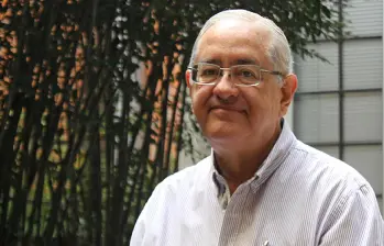 Yepes Londoño ha sido uno de los grandes formadores de músicos de Medellín, ahora es profesor en la universidad Eafit. Foto: Analucía Isaza. 