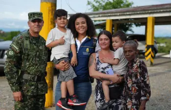 La gobernadora del Chocó, Nubia Carolina Córdoba-Curi, anunció el cierre de la fase de búsqueda y rescate en el departamento tras el terremoto. FOTO: Gobernación del Chocó. 