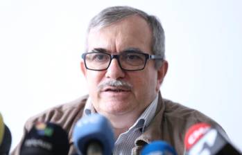 El presidente electo, Abelardo de la Espriella, arremetió contra Rodrigo Londoño ayer en su tercera alocución al país. Foto: Colprensa. 