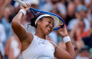 Naomi Osaka venció por primera vez a una jugadora top-10 en Wimbledon. FOTO: Wimbledon