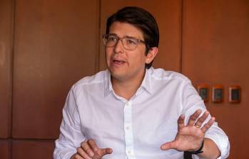 La Fiscalía General de la Nación se pronunció sobre la difusión de publicaciones que incurrieron en calumnia relacionadas con el atentado contra Miguel Uribe Turbay. FOTO: Carlos Alberto Velásquez Piedrahita.