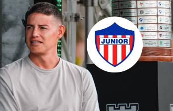 Tras casi dos décadas en el exterior, James Rodríguez pisó nuevamente el fútbol profesional colombiano con la vara de la exigencia en lo más alto. FOTO: Redes sociales @nacionaloficial y @JuniorClubSA