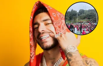 A pesar de la cancelación de la Live Session de Ryan Castro, varios seguidores llegaron a la cancha del parque La Concordia. Fotos: Colprensa y Alcaldía de Bogotá. 