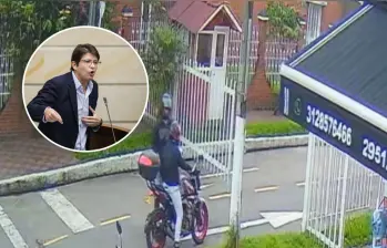 El joven fue transportado al lugar del ataque en una motocicleta. FOTO: Captura videos Noticias Caracol