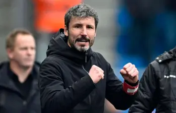 Mark van Bommel dirigirá por primera vez una selección. FOTO: Instagram vanBommel6