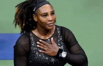 Tras anunciar en 2022 que no se retiraba, sino que “evolucionaba” lejos de las pistas, la menor de las hermanas Williams ha decidido que su evolución incluye volver a vestirse de blanco para irrumpir en el torneo de dobles de Queen’s. FOTO: AFP