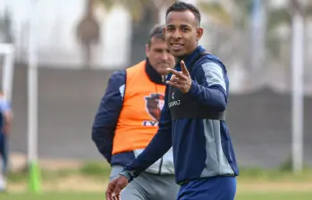 Sebastián Villa, extremo colombiano de 28 años, es uno de los jugadores clave en el esquema del club argentino Independiente Rivadavia. FOTO: REDES SOCIALES INDEPENDIENTE RIVADAVIA