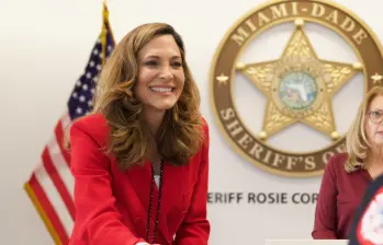 La congresista estadounidense María Elvira Salazar propuso incluir en la Lista Clinton a quienes cometan fraude en la segunda vuelta presidencial de Colombia. Foto: tomada de su cuenta en X @RepMariaSalazar