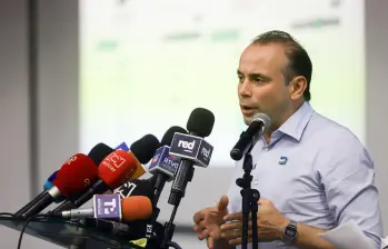 La Alcaldía de Cali prepara la demolición de los edificios que resultaron irrecuperables tras el terremoto que afectó a la ciudad. FOTO: Colprensa. 