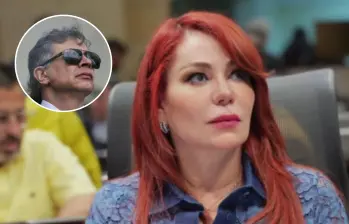 Hace tan solo unas horas, se conoció un auto en el que la presidenta de la Comisión de Acusaciones habría adelantado una “suspensión” a Gustavo Petro. Sin embargo, esto tiene que pasar por un proceso jurídico diferente. 