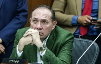 El ministro del Trabajo, Antonio Sanguino, ha cuestionado la decisión del Senado, argumentando que no alcanza el tiempo para aprobarse la reforma laboral. Foto: Colprensa