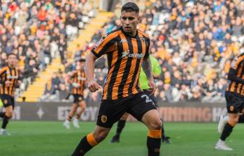 El mediocampista colombiano de 21 años, Gustavo Puerta, debutó con el primer equipo del Hull City en un partido por la segunda división de Inglaterra. FOTO: HULL CITY