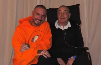 Luego del concierto en el Atanasio, el propio Luis Fernando Montoya utilizó sus plataformas digitales para expresar su gratitud hacia el artista urbano. FOTO: Tomada de redes sociales @profemontoya.oficial