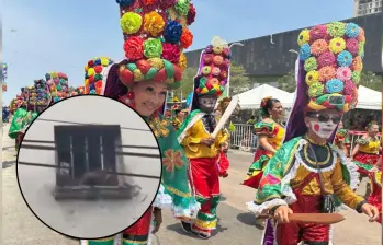 Desde la cárcel grabaron con celulares eventos del Carnaval de Barranquilla que pasaban por la vía 40. Fotos: Captura de video y Colprensa