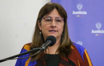 La ministra insistió en que el objetivo del proyecto es que se combata la impunidad y se pueda avanzar en el esclarecimiento de hechos. FOTO: COLPRENSA