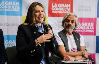 Paloma Valencia anunciará su fórmula vicepresidencial este jueves, 12 de marzo. Juan Daniel Oviedo es el más perfilado luego de los resultados de la Gran Consulta. Foto: Colprensa