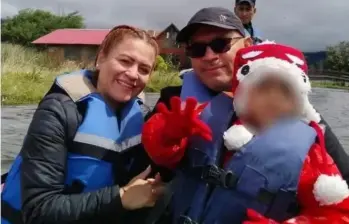 El padre de la mujer fue quien encontró la triste escena en el hotel: su familia muerta. FOTO: Tomada de redes sociales
