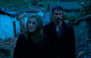 Con esta película, Acevedo retoma su exploración sobre la memoria y la espiritualidad en el contexto colombiano. El filme está protagonizado Claudio Cataño y Paulina García. FOTO cortesía.