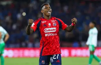 Brayan León además de marcar ante Fortaleza asistió en los otros dos goles de Francisco Fydriszewski y Francisco Chaverra. FOTO MANUEL SALDARRIAGA 