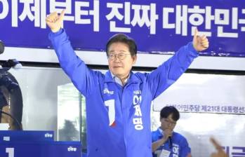 El centroizquierdista Lee Jae-myung le ganó al conservador Kim Moon-soo, del partido del depuesto gobernante Yoon Suk-yeol. FOTO: AFP