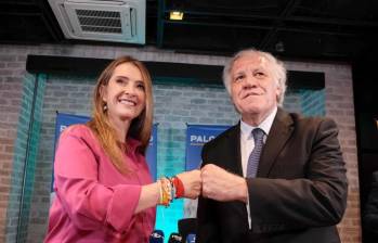 Paloma Valencia con Luis Almagro en Bogotá. Foto: Redes sociales.