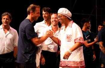 Ronaldinho en su presentación con el Ravenna. FOTO: Instagram Ravenna