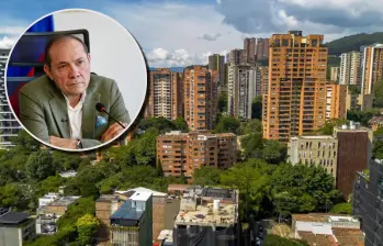 De acuerdo con el ministro de Trabajo, Antonio Sanguino, la revisión ya está siendo estudiada junto con el Ministerio de Hacienda. FOTO: Camilo Suárez y MinTrabajo