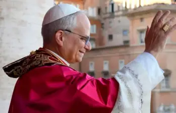 Tras el ataque contra la iglesia de la Sagrada Familia, el papa habló con el primer ministro israelí Benjamin Netanyahu, quien reconoció que el bombardeo fue un “error”. FOTO: Getty