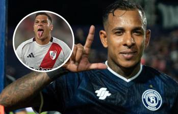 Después de la victoria de Independiente Rivadavia sobre Sarmiento, el extremo colombiano fue consultado por su negociación con River Plate en el último mercado y no lo descartó del todo. FOTO: Tomada de redes sociales @CSIRoficial y @RiverPlate