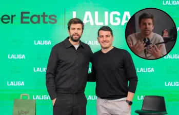 Gerard Piqué fue el primer invitado al podcast del exportero profesional Iker Casillas. Fotos: Europa Press y captura de video