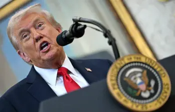 El presidente de Estados Unidos, Donald Trump, en un anuncio desde la Oficina Oval de la Casa Blanca. FOTO: AFP