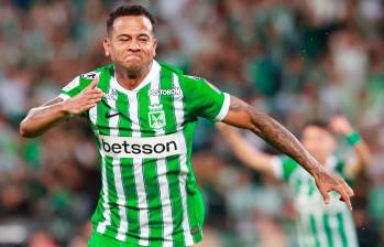 El futbolista atlanticense César Haydar, de 25 años, es uno de los inicialistas del cuadro verde en el duelo ante Medellín. Foto: tomada del x de @Atlético Nacional