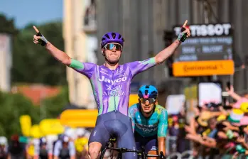 Tejada fue superado por Mauro Schmid en los metros finales. FOTO: X-TOR DE FRANCIA